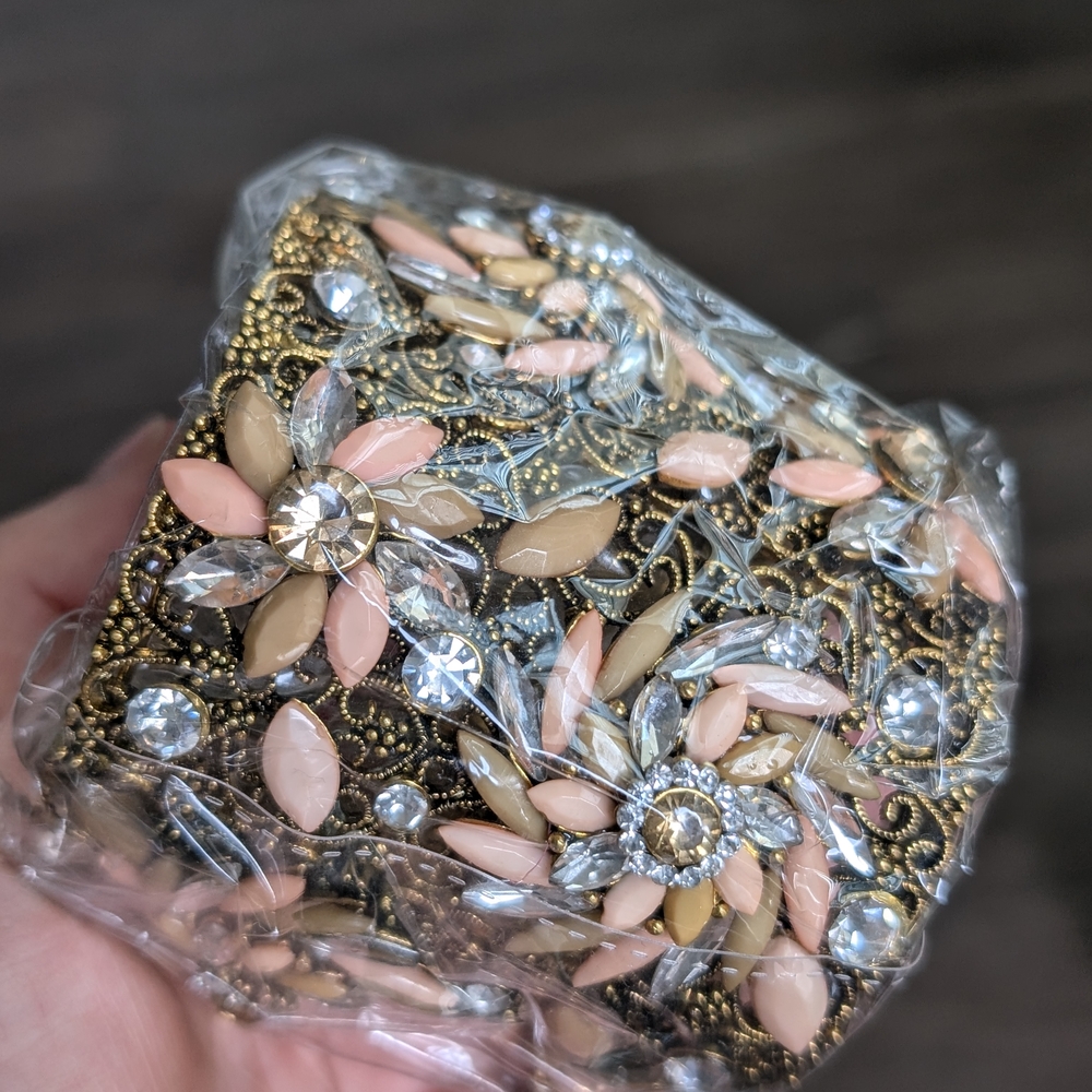 Floral Embellished Bracelet